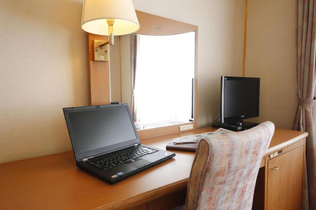 Ako Park Hotel Екстериор снимка