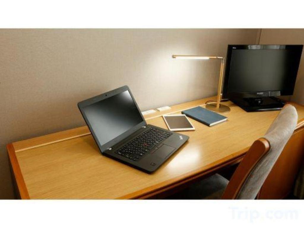 Ako Park Hotel Екстериор снимка